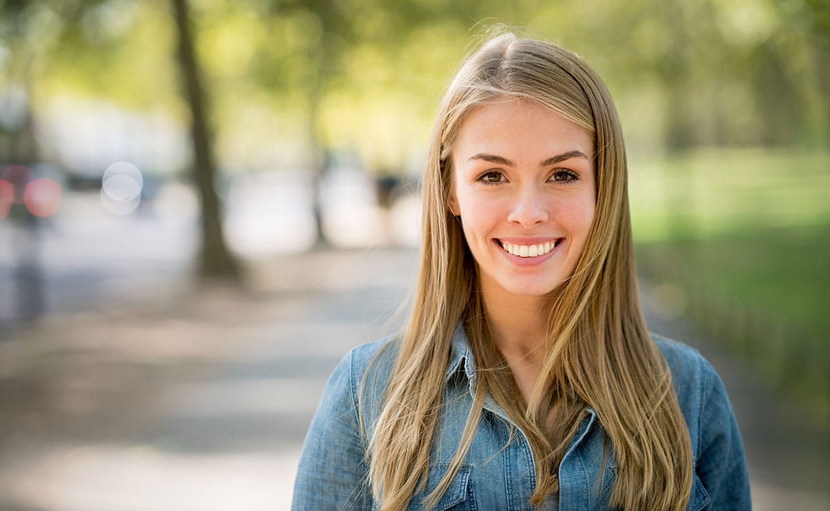 Happy-woman-at-the-park